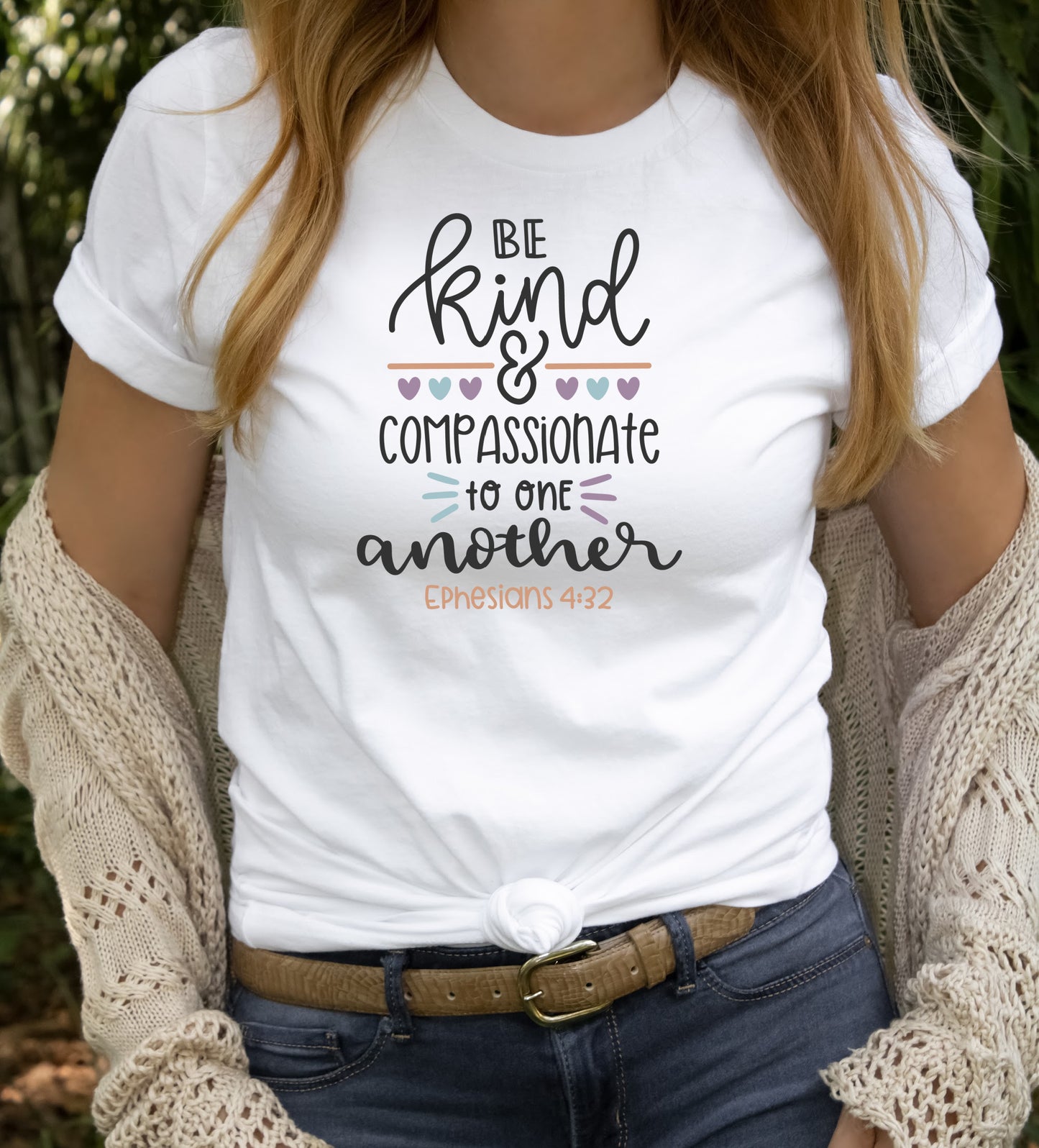 Be kind and passionate to one another Ephesians 4:32 short sleeve unisex T-Shirt